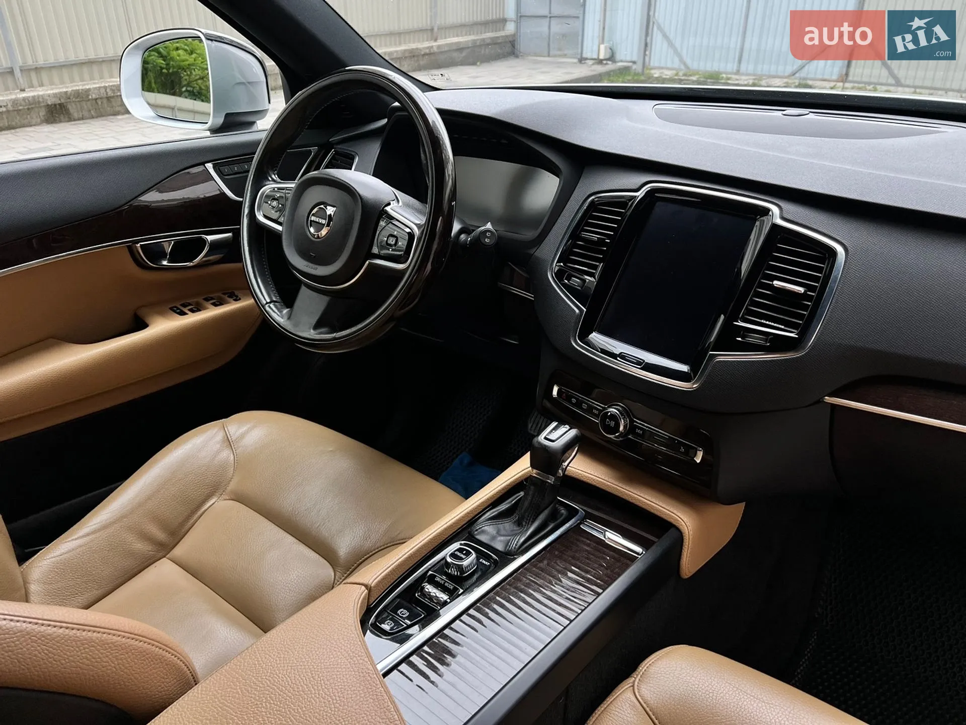 2015 Volvo XC90 - мініатюра 13