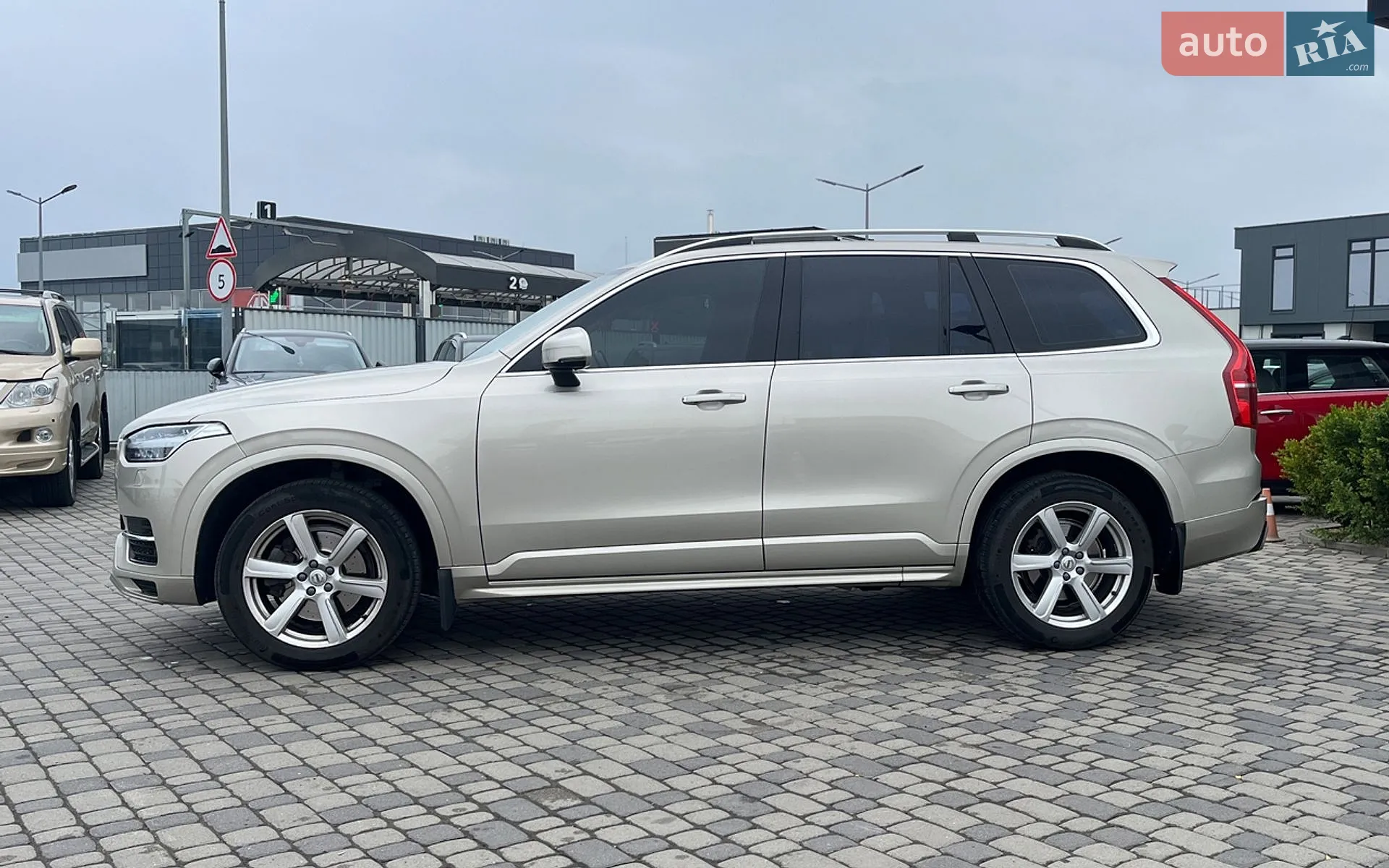 2019 Volvo XC90 - мініатюра 4