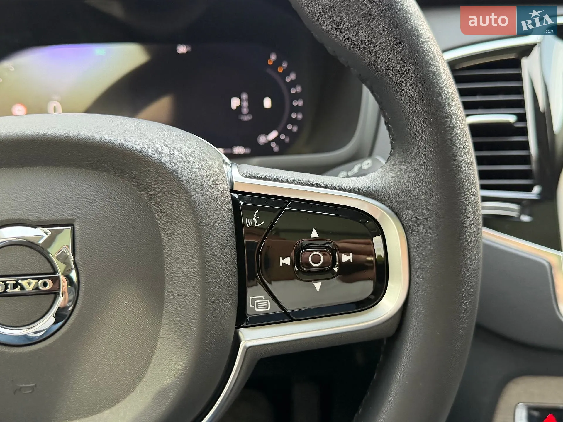 2023 Volvo XC90 - мініатюра 140
