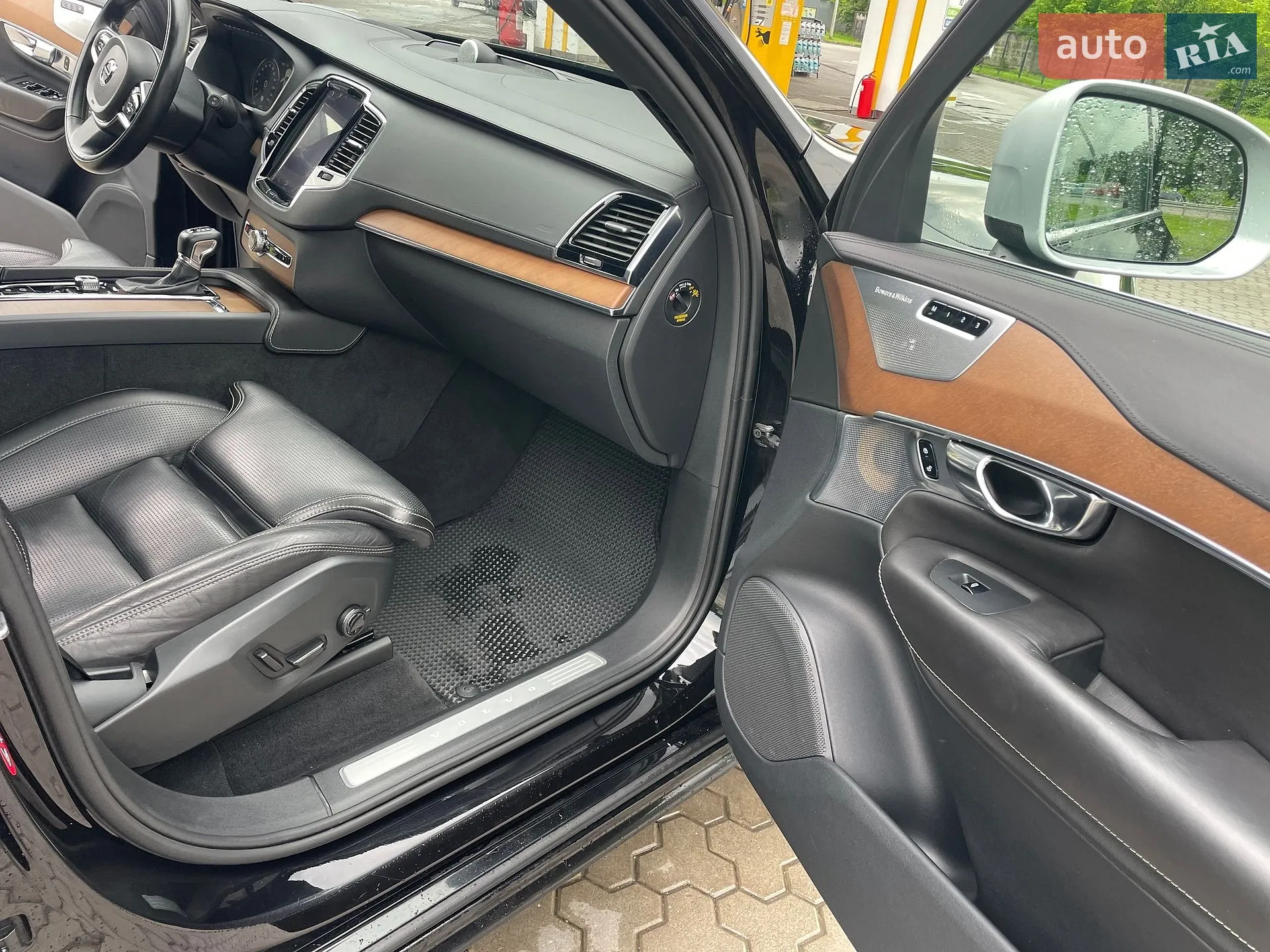 2016 Volvo XC90 - мініатюра 23