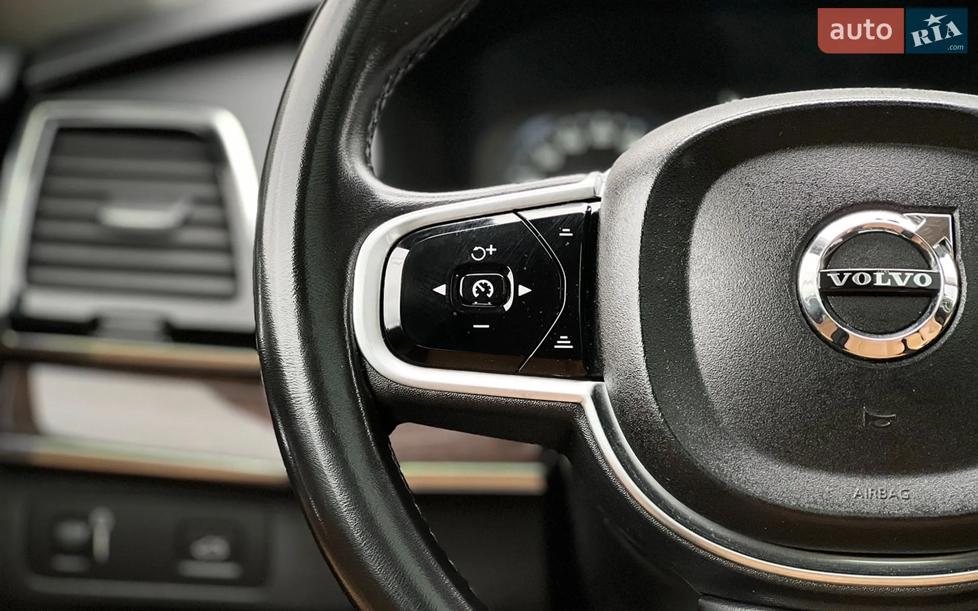 2016 Volvo XC90 - мініатюра 12