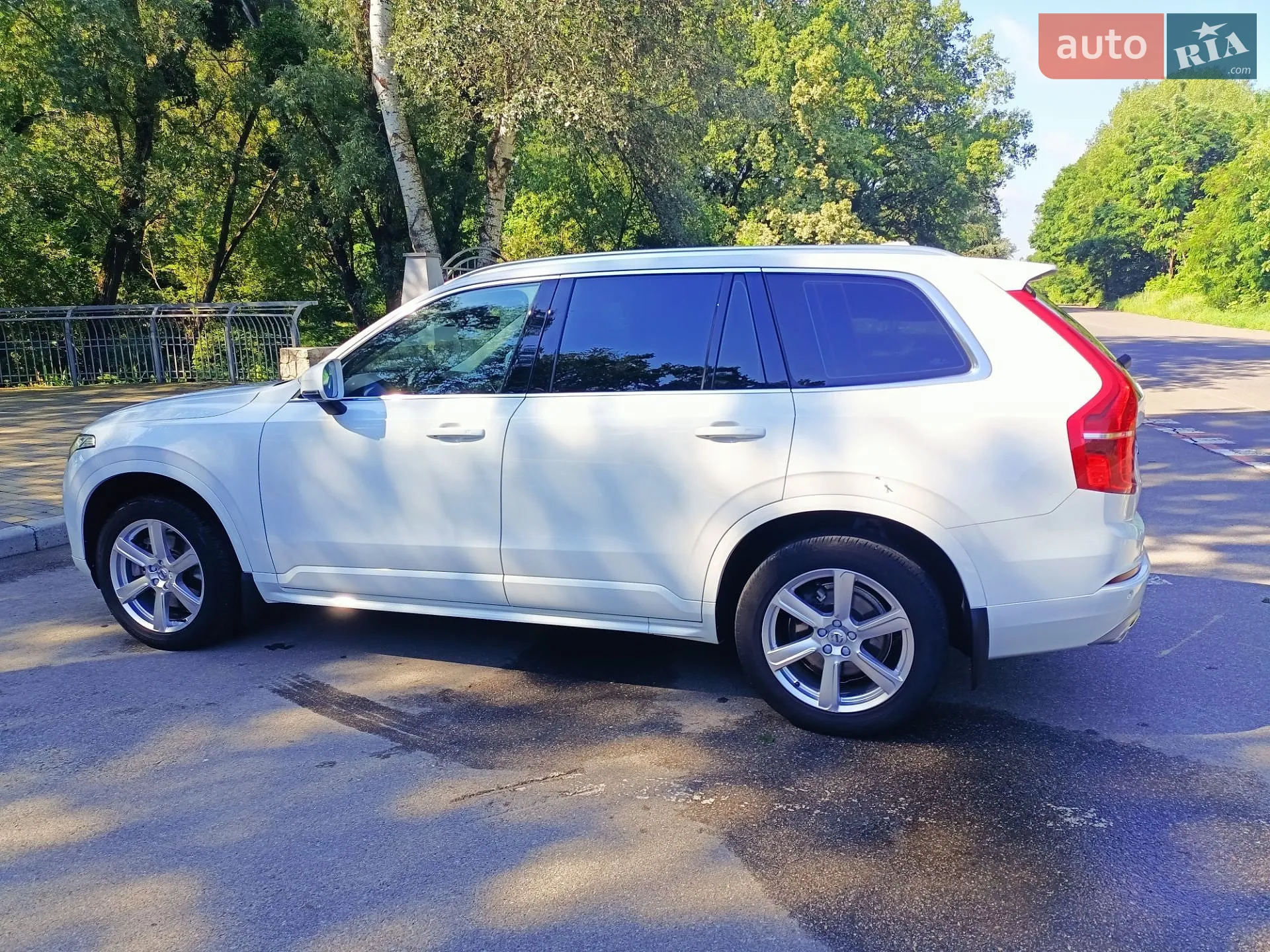 2019 Volvo XC90 - мініатюра 9