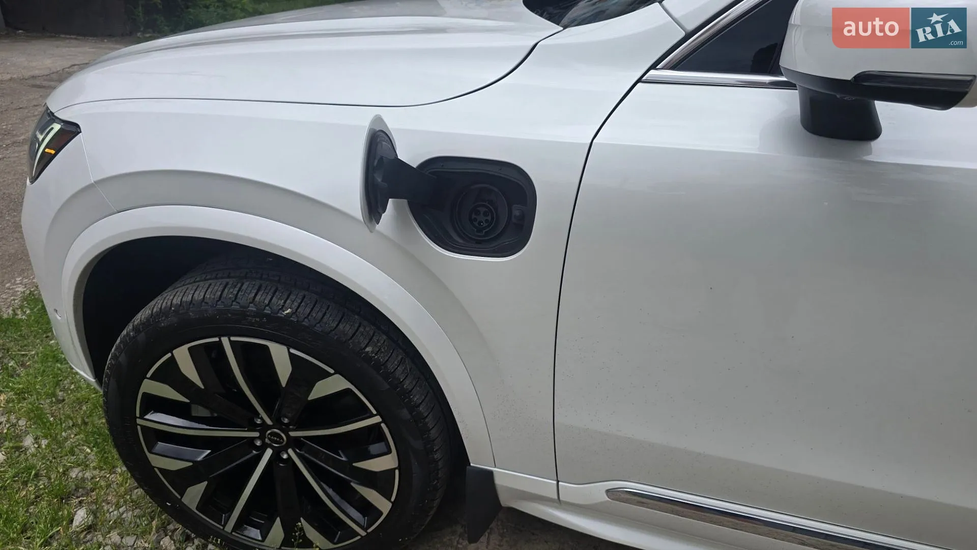 2025 Volvo XC90 - мініатюра 3