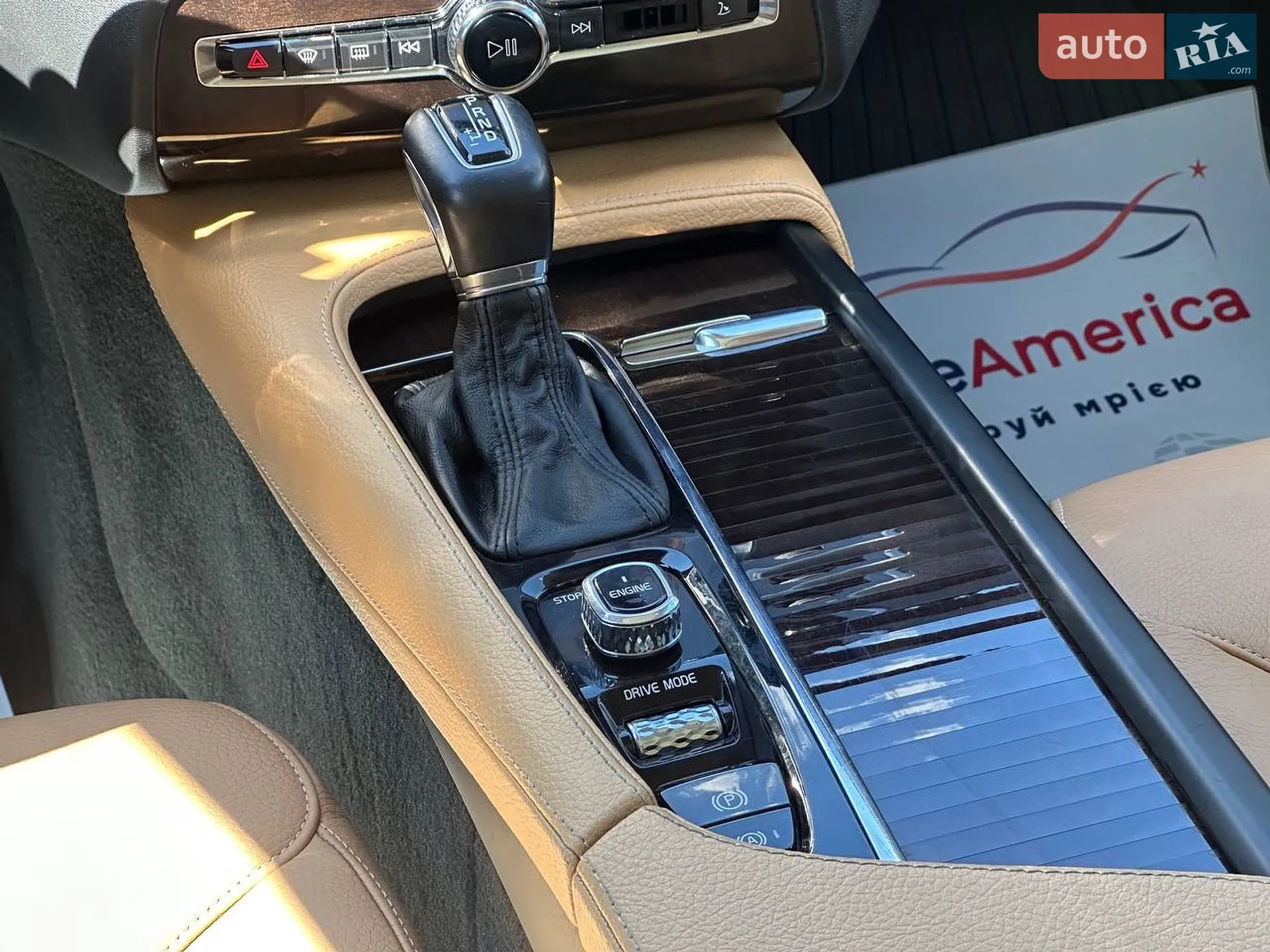2015 Volvo XC90 - мініатюра 15