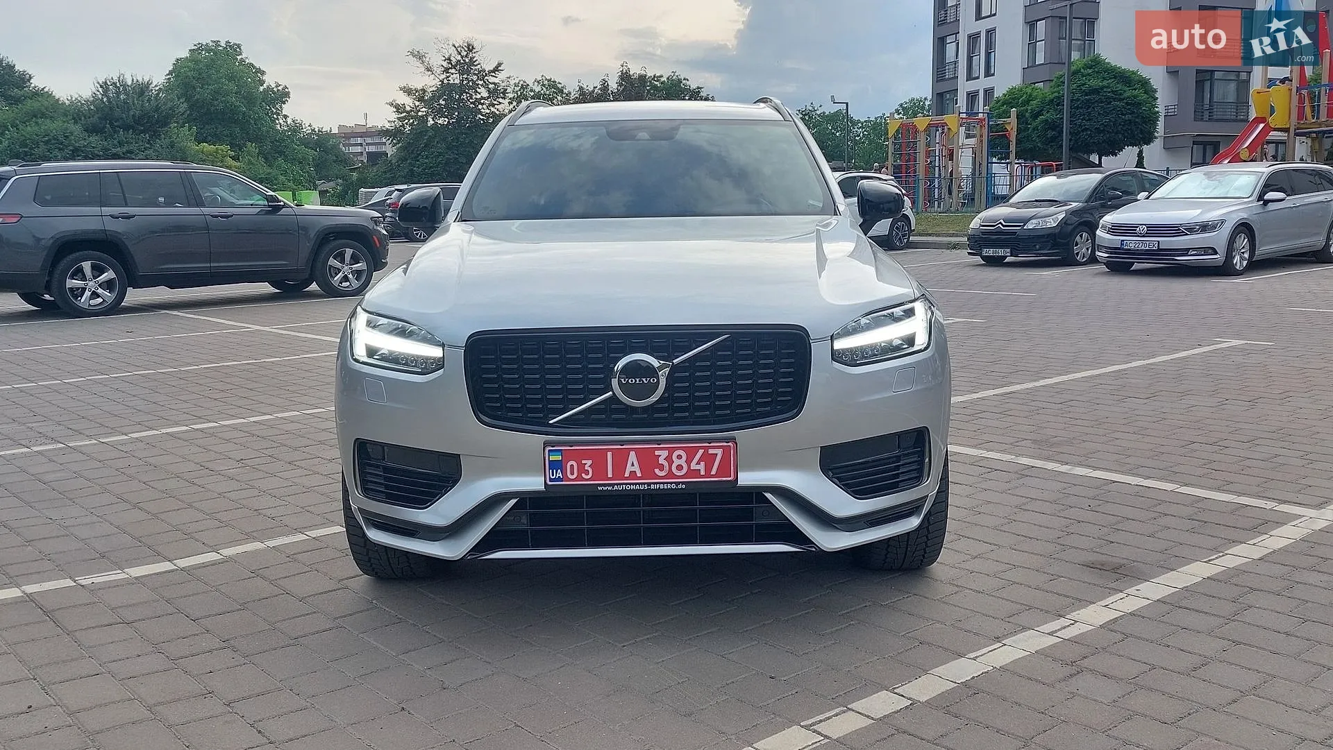 2022 Volvo XC90 - мініатюра 8