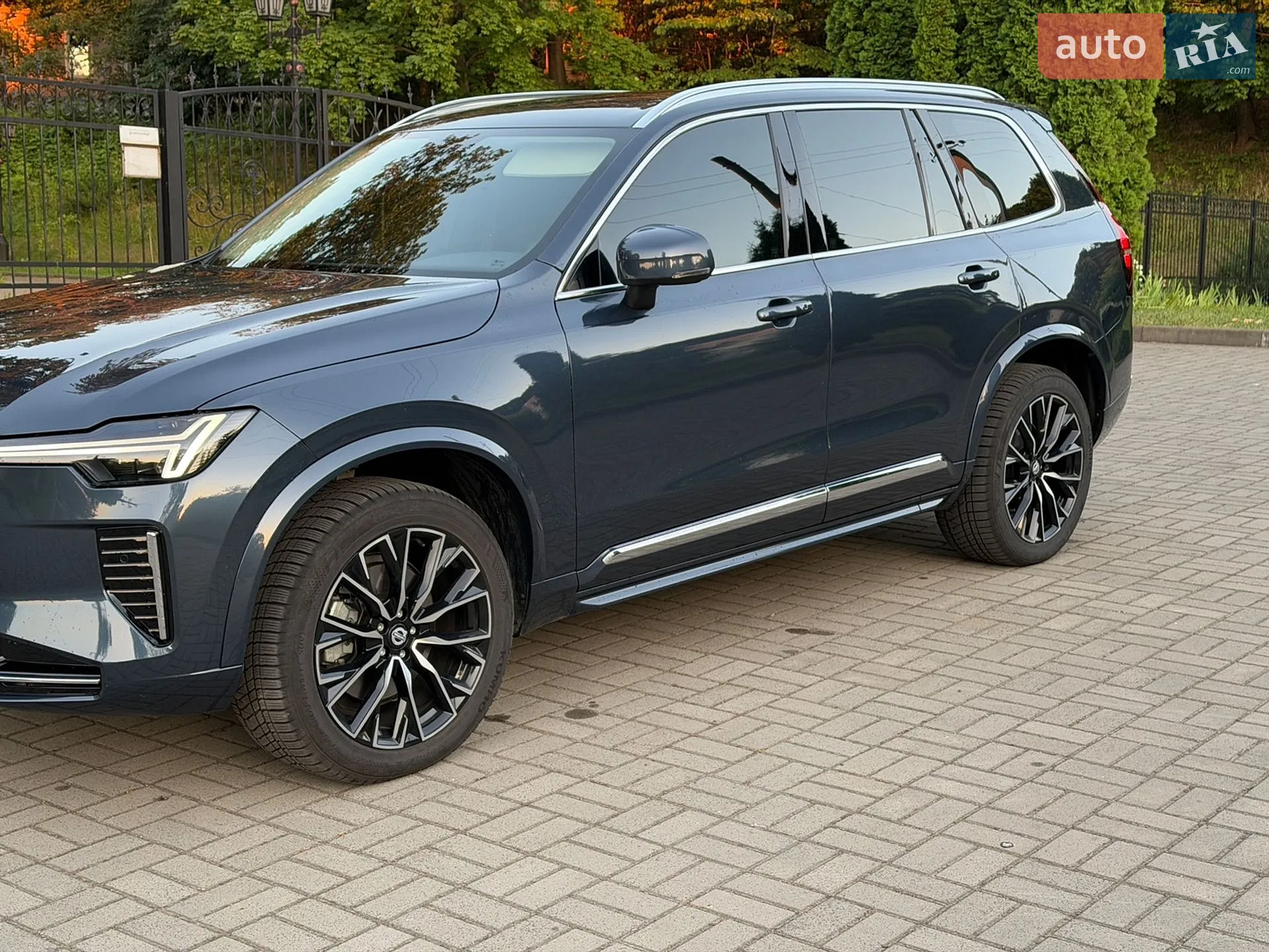 2025 Volvo XC90 - мініатюра 10