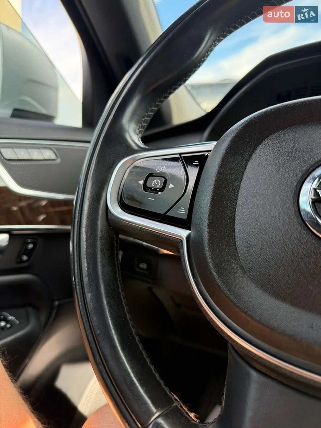 2016 Volvo XC90 - мініатюра 88
