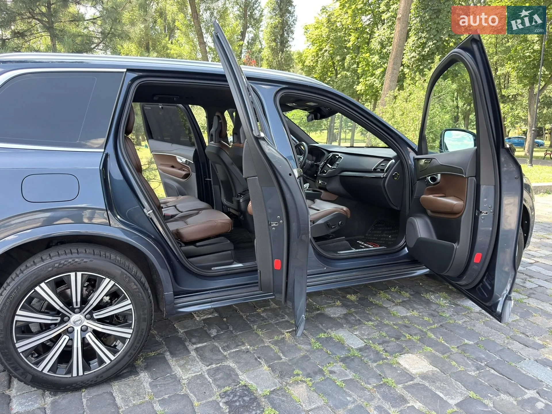 2021 Volvo XC90 - мініатюра 43