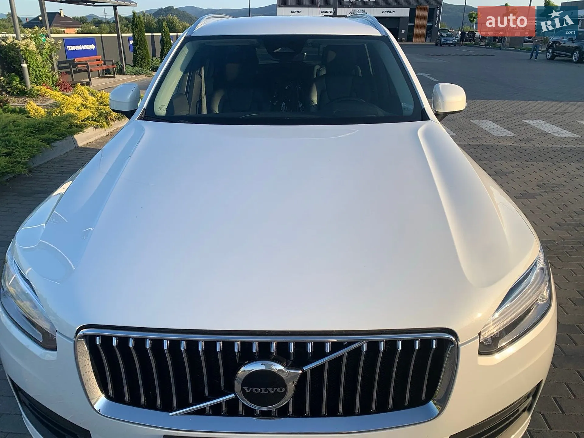 2022 Volvo XC90 - мініатюра 9