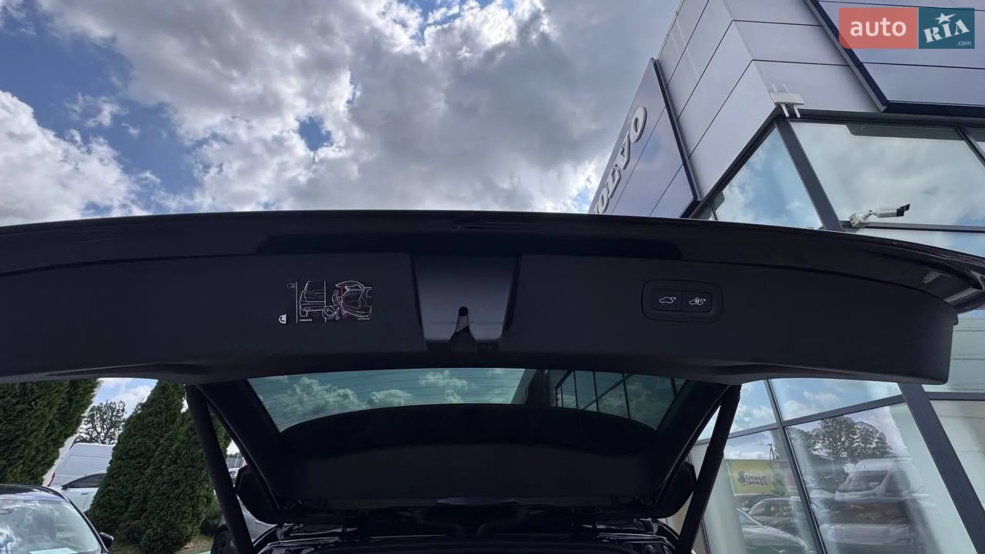 2025 Volvo XC90 - мініатюра 14