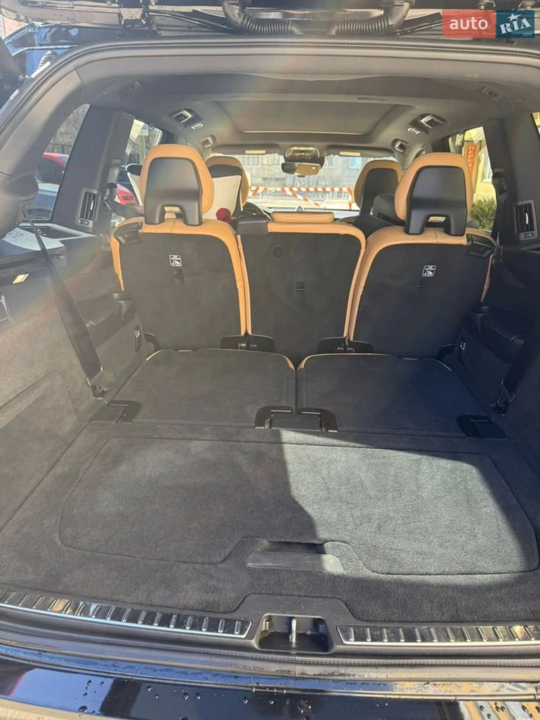 2015 Volvo XC90 - мініатюра 18