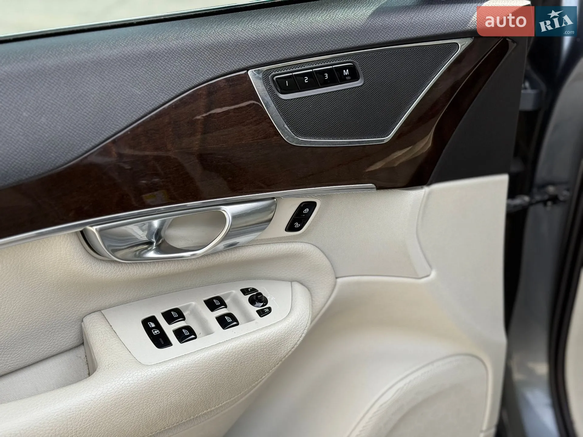2016 Volvo XC90 - мініатюра 24