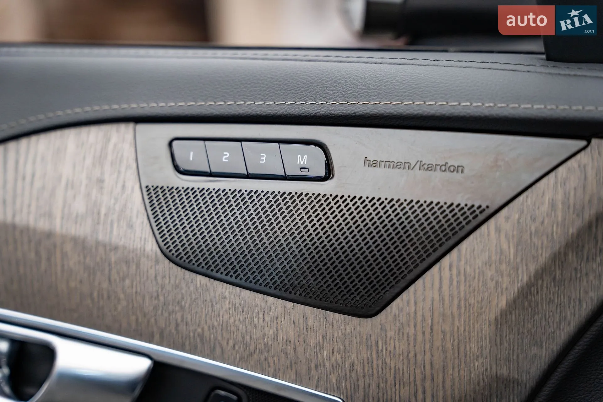 2022 Volvo XC90 - мініатюра 19