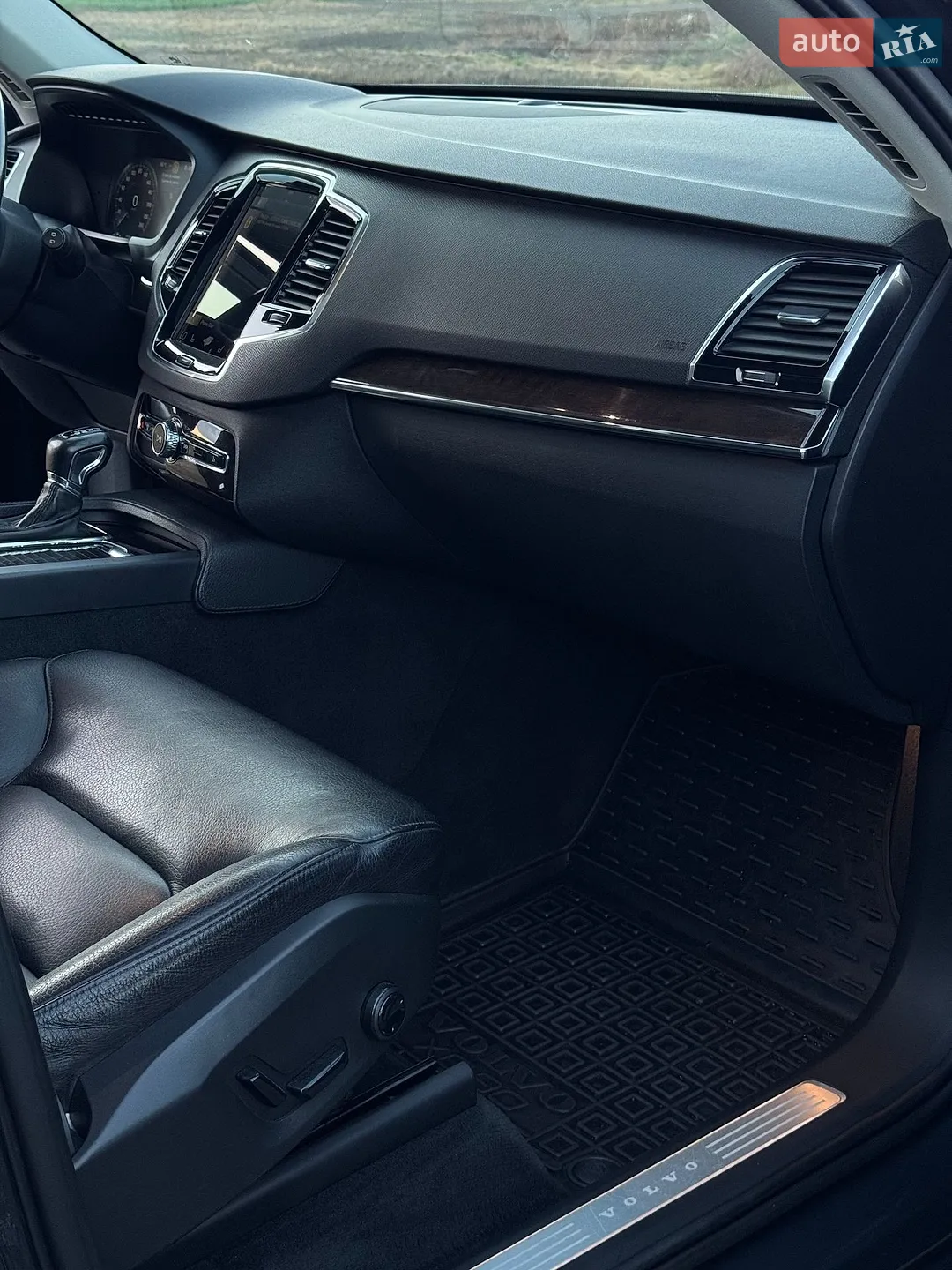 2016 Volvo XC90 - мініатюра 11