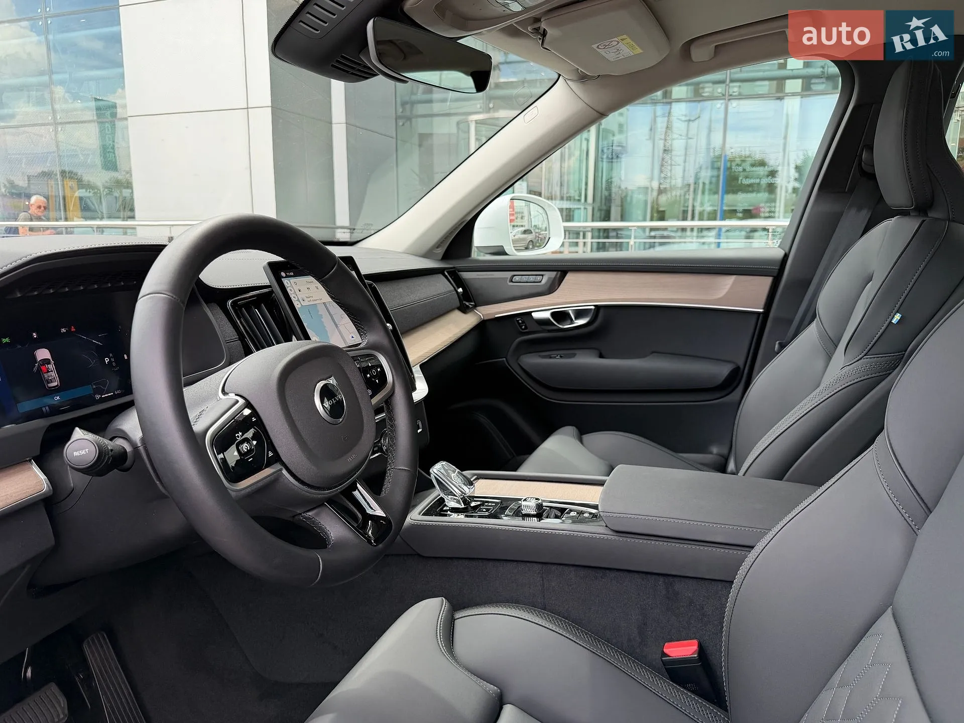 2025 Volvo XC90 - мініатюра 9