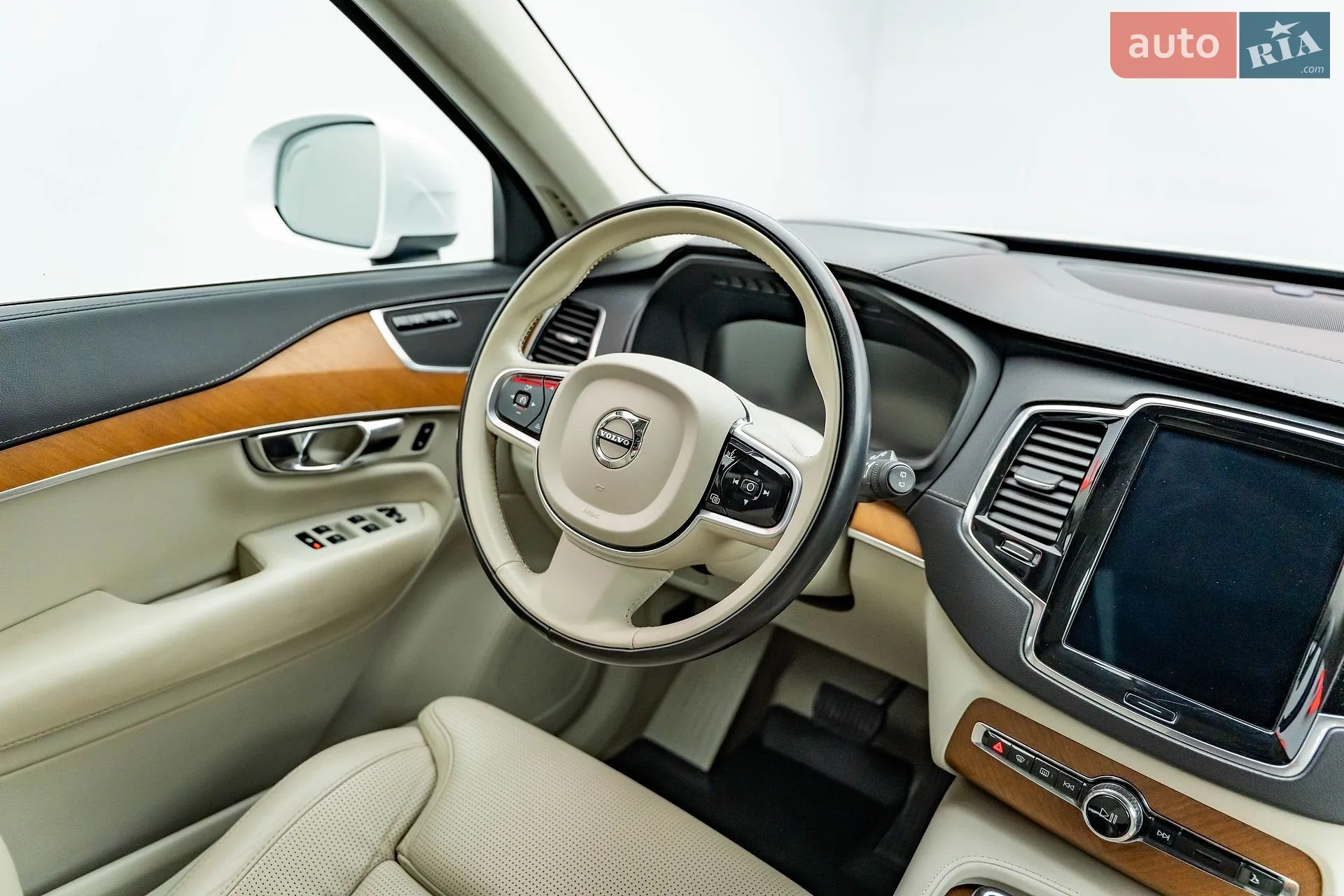 2018 Volvo XC90 - мініатюра 14