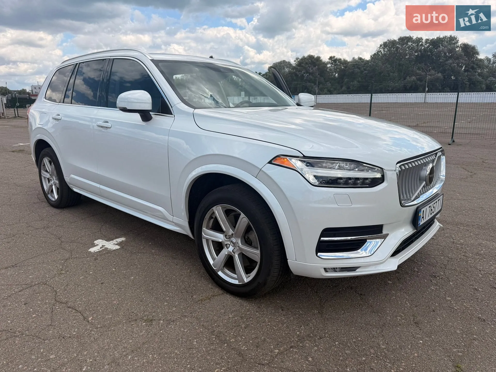 2021 Volvo XC90 - мініатюра 4