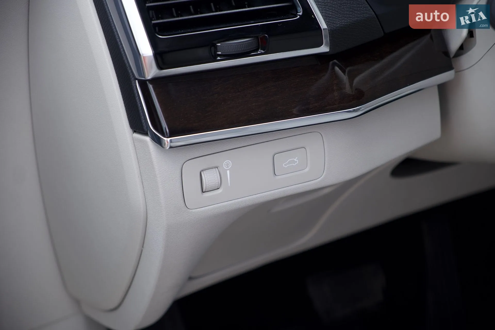 2015 Volvo XC90 - мініатюра 54