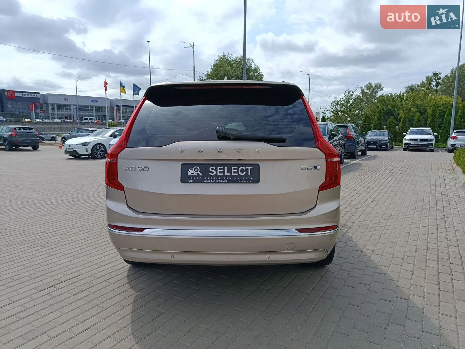 2022 Volvo XC90 - мініатюра 10