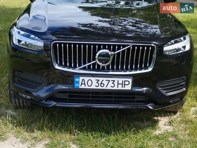 Volvo XC90 2019