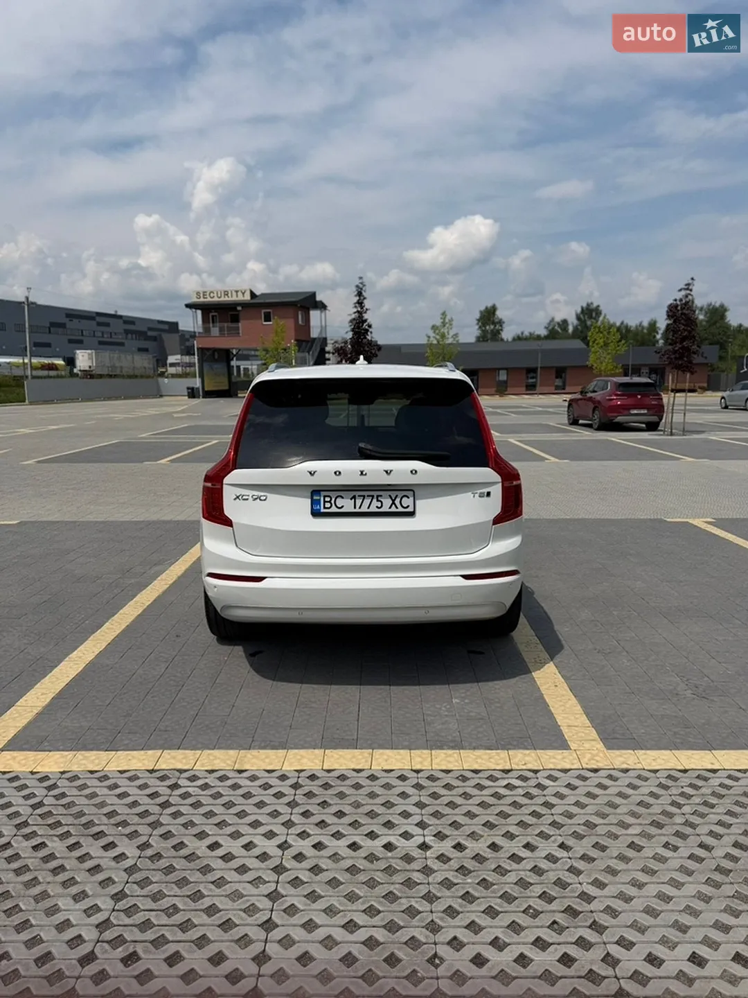 2021 Volvo XC90 - мініатюра 8