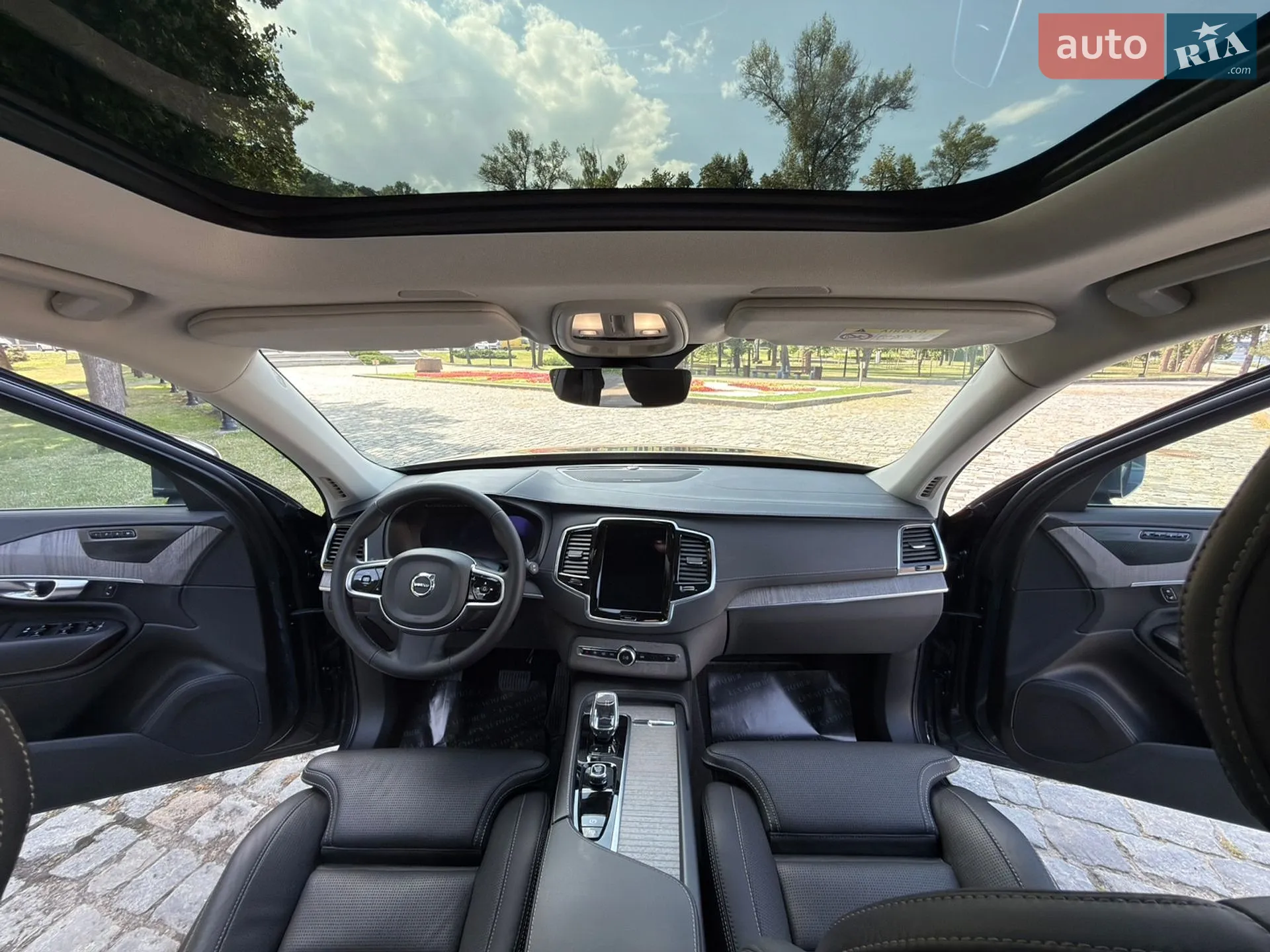 2023 Volvo XC90 - мініатюра 32