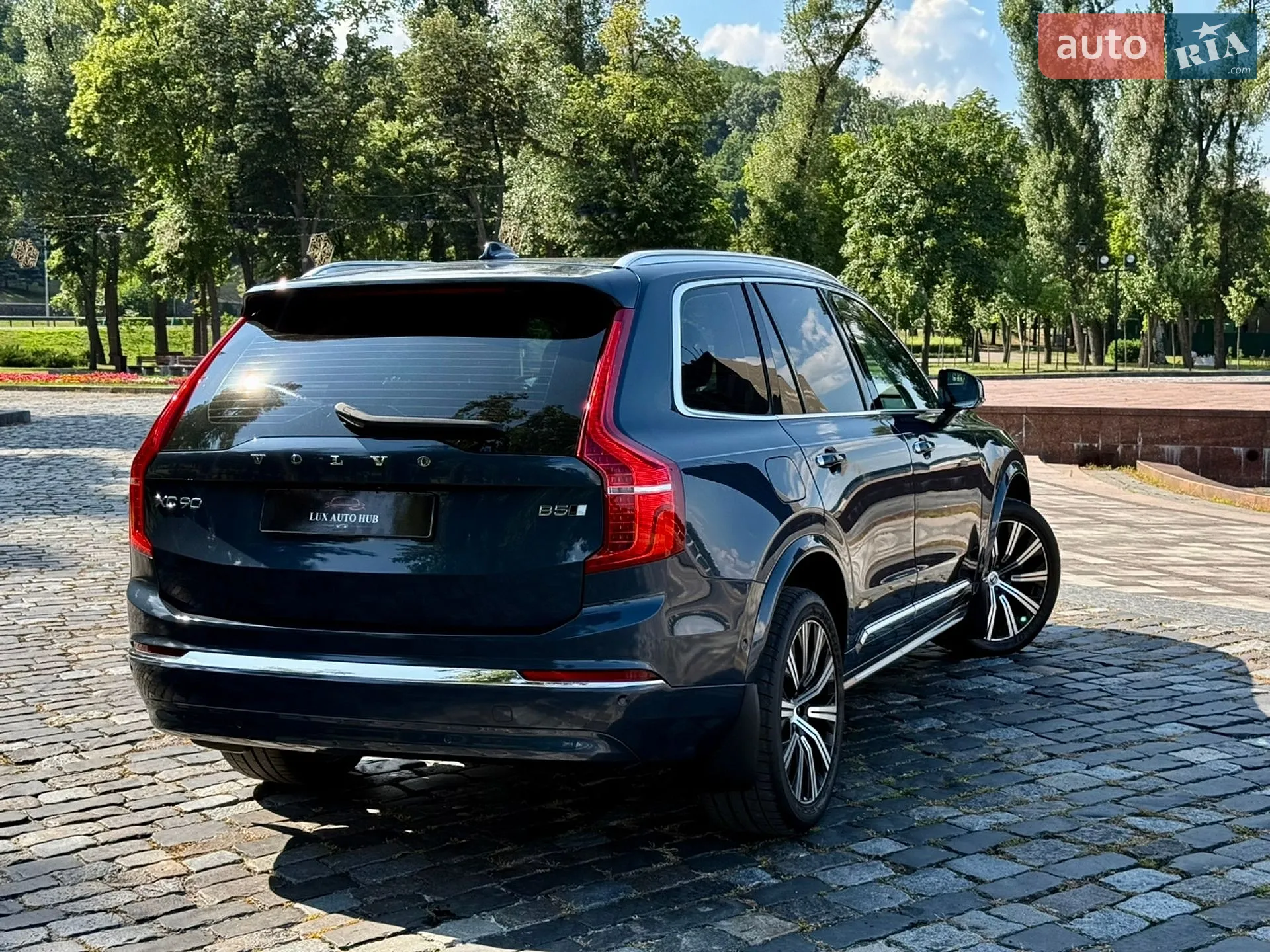 2023 Volvo XC90 - мініатюра 209