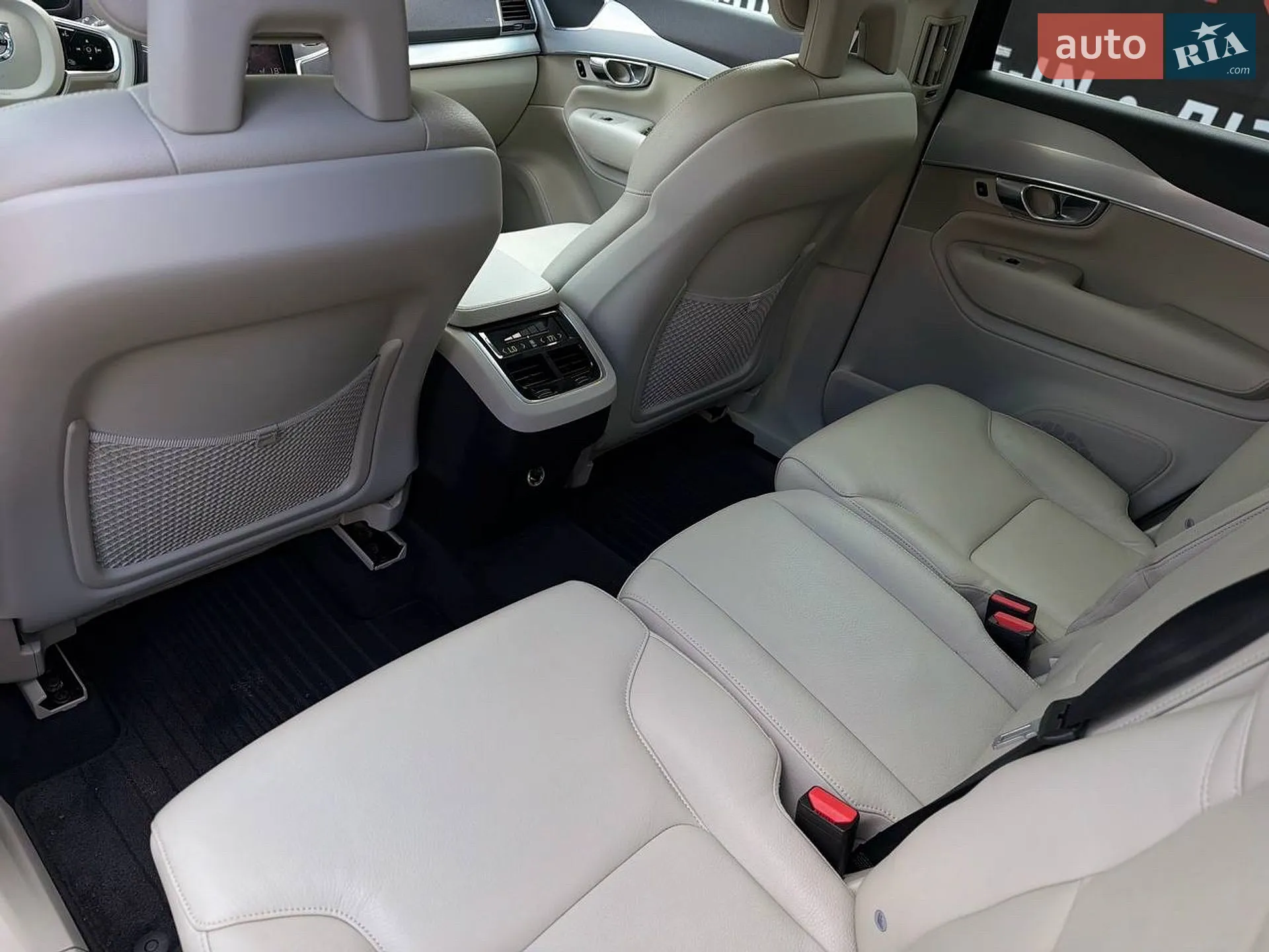 2016 Volvo XC90 - мініатюра 9