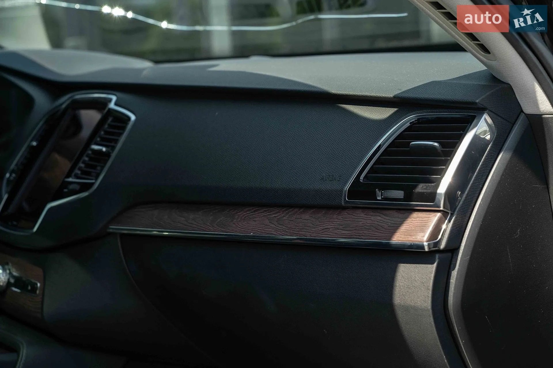 2017 Volvo XC90 - мініатюра 38