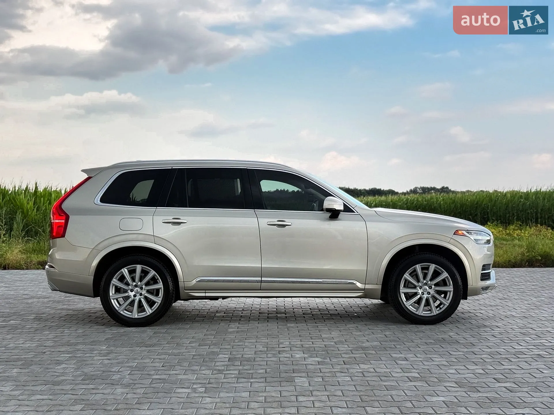 2016 Volvo XC90 - мініатюра 12