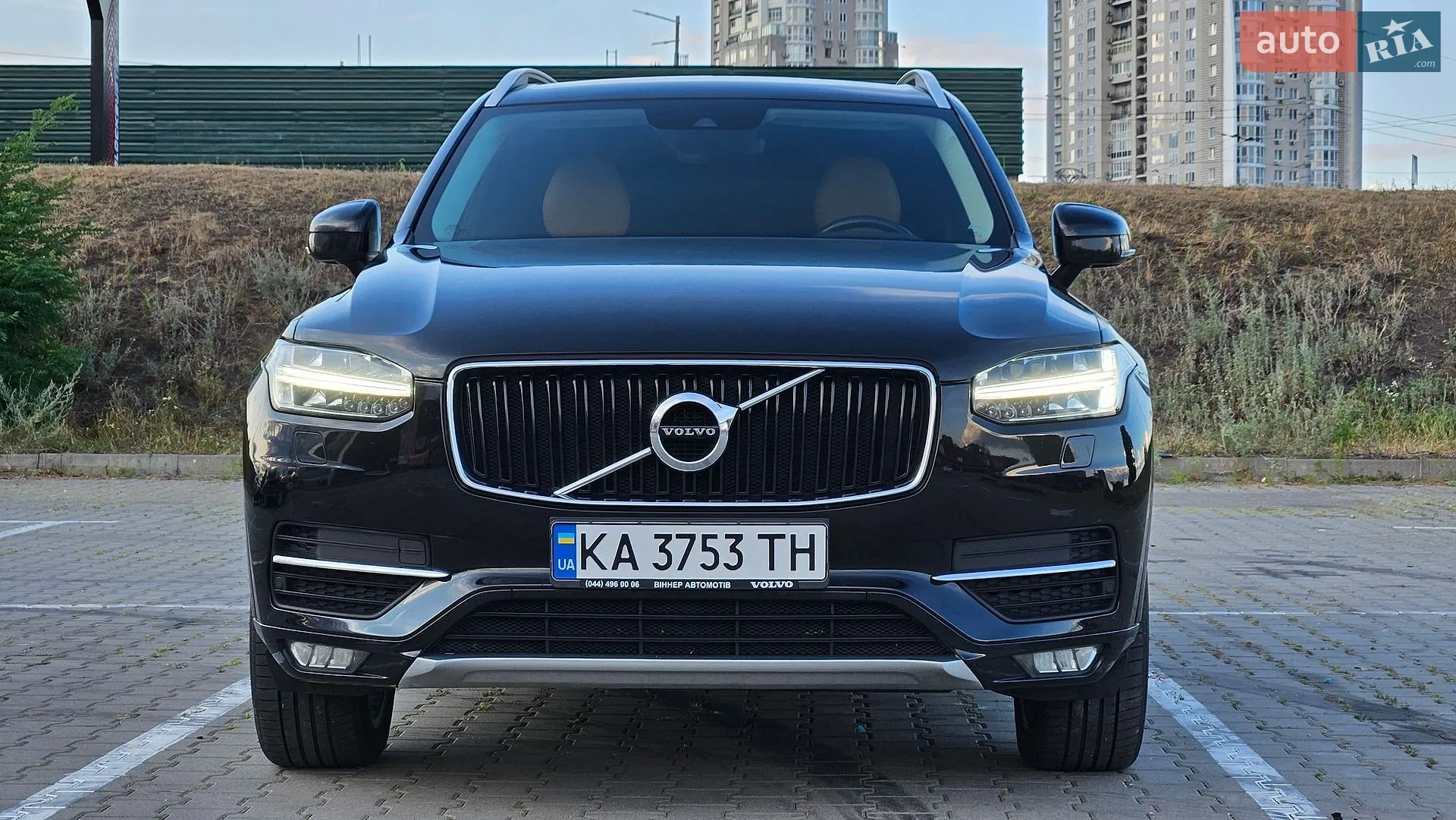 2015 Volvo XC90 - мініатюра 8