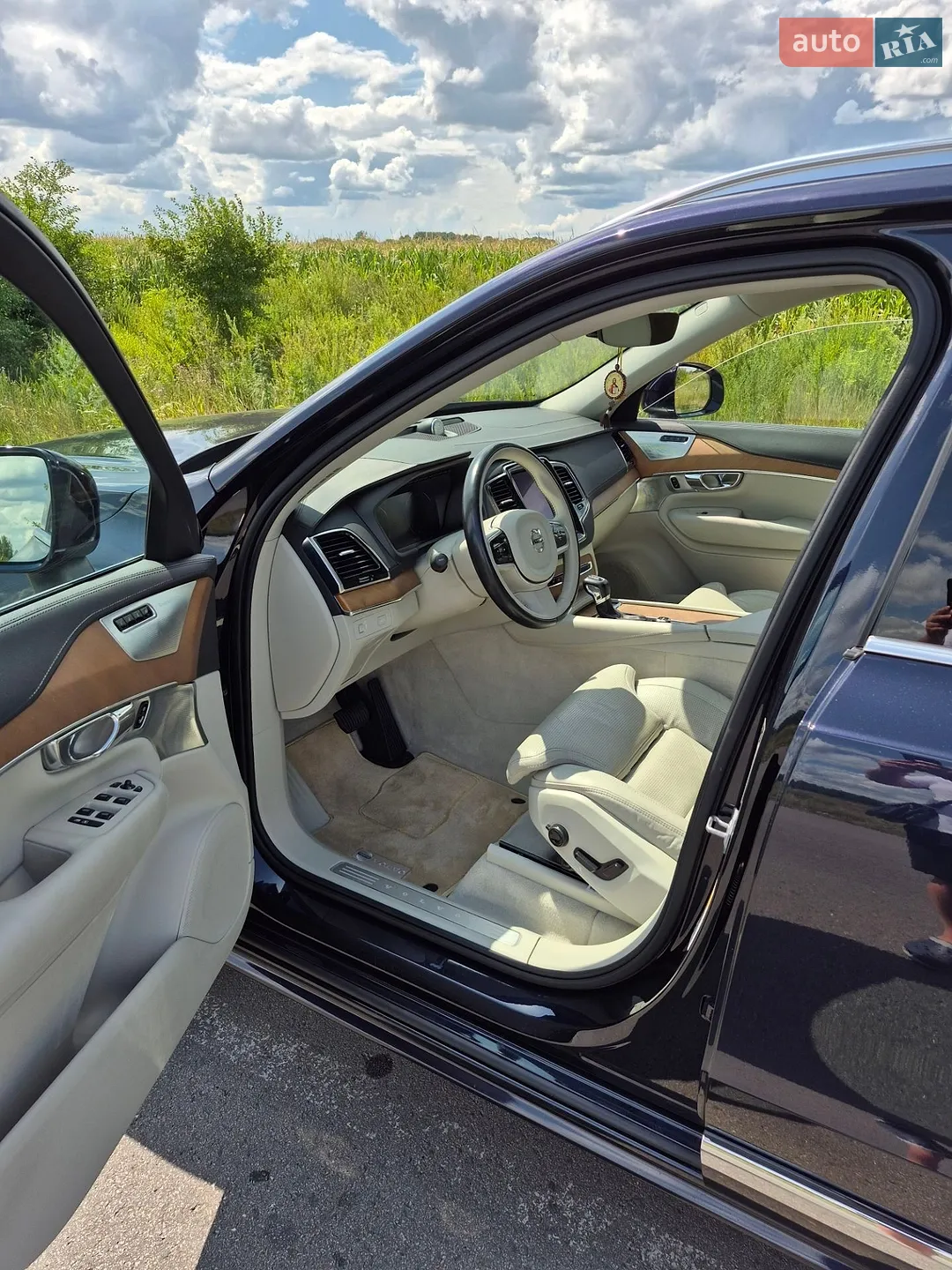 2015 Volvo XC90 - мініатюра 10