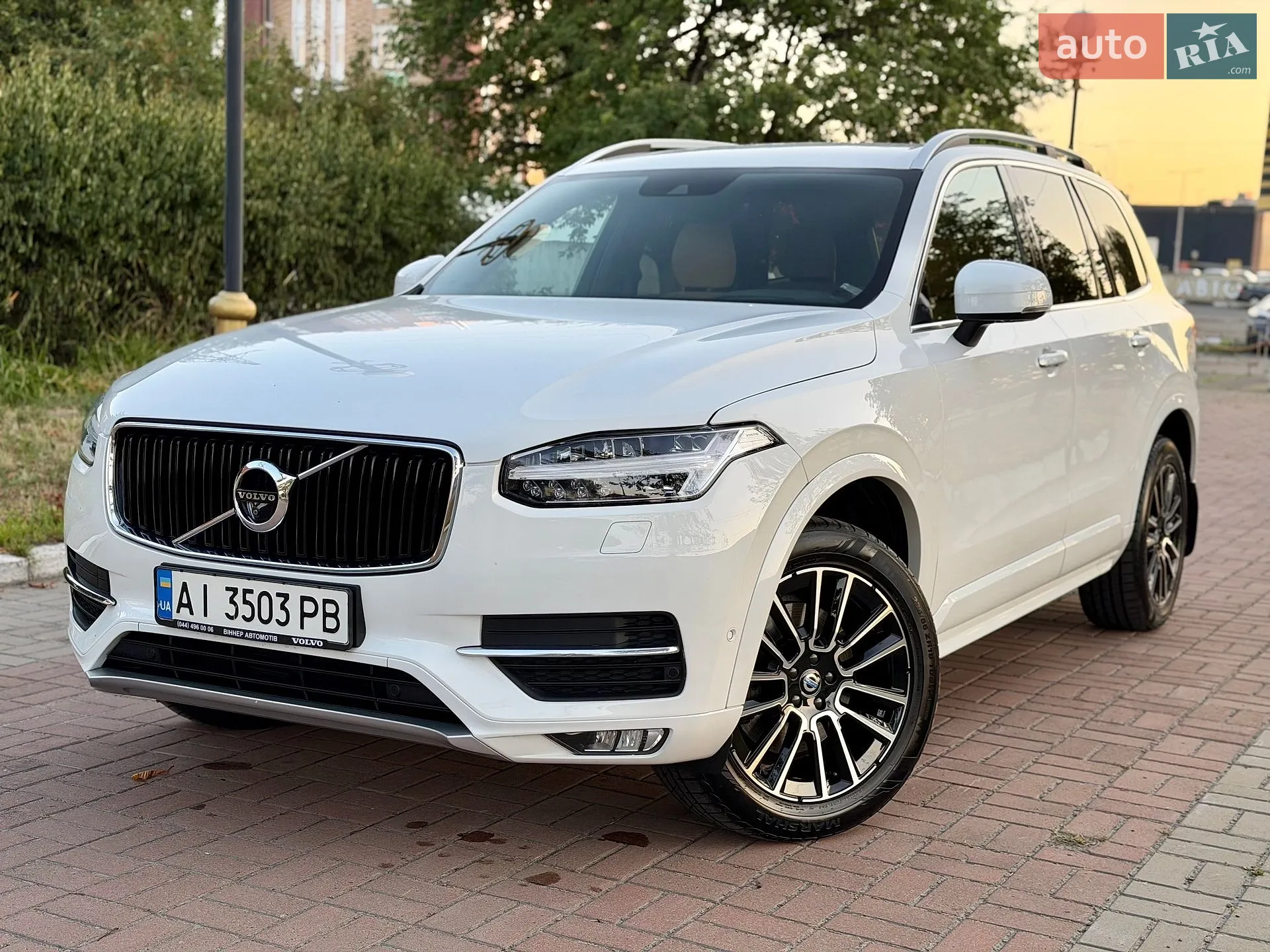 2018 Volvo XC90 - мініатюра 10