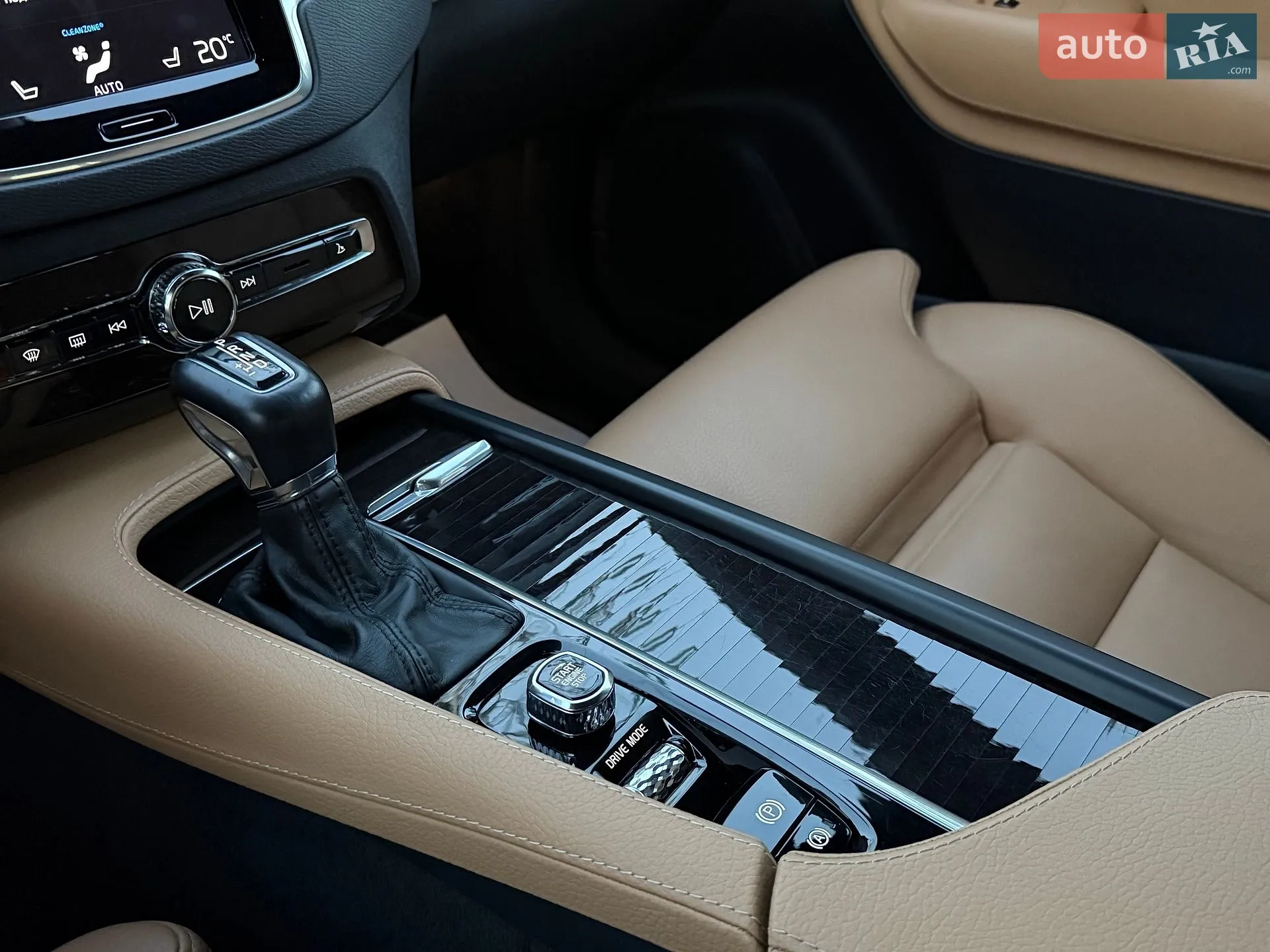 2018 Volvo XC90 - мініатюра 102