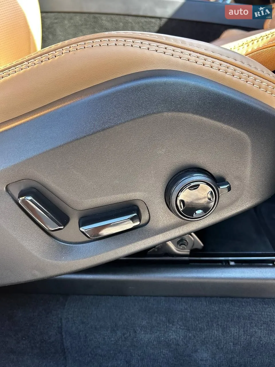 2020 Volvo XC90 - мініатюра 19