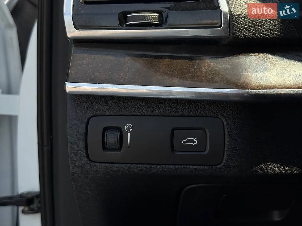 2016 Volvo XC90 - мініатюра 26