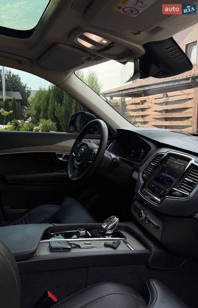 2022 Volvo XC90 - мініатюра 10