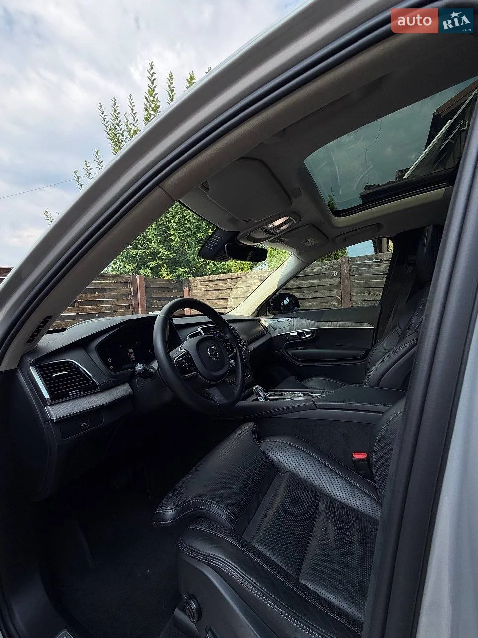 2022 Volvo XC90 - мініатюра 8