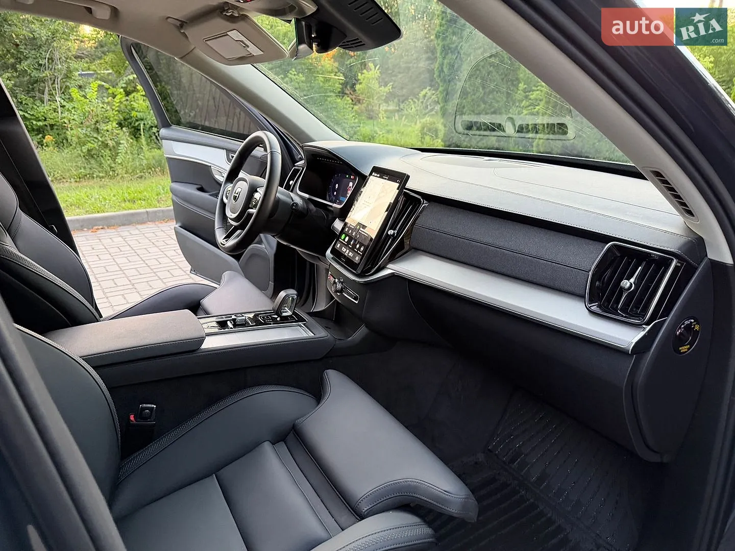2025 Volvo XC90 - мініатюра 33