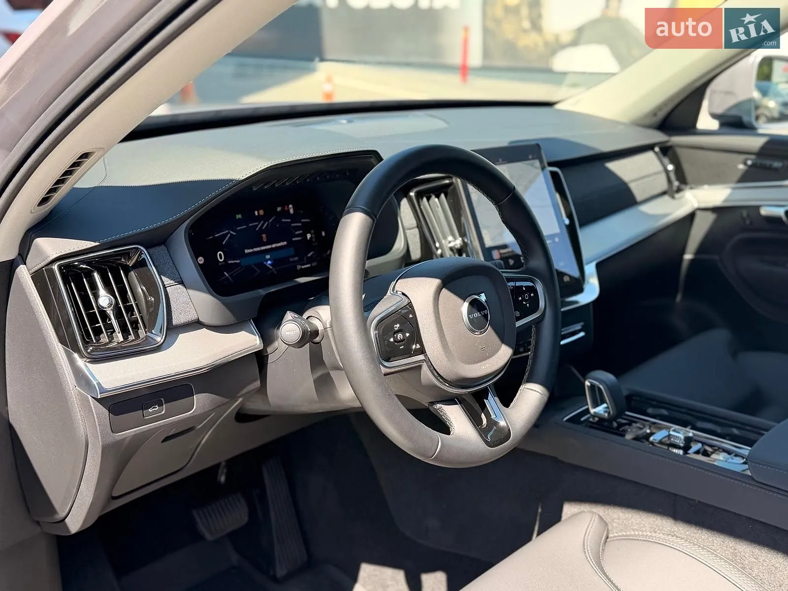 2025 Volvo XC90 - мініатюра 14