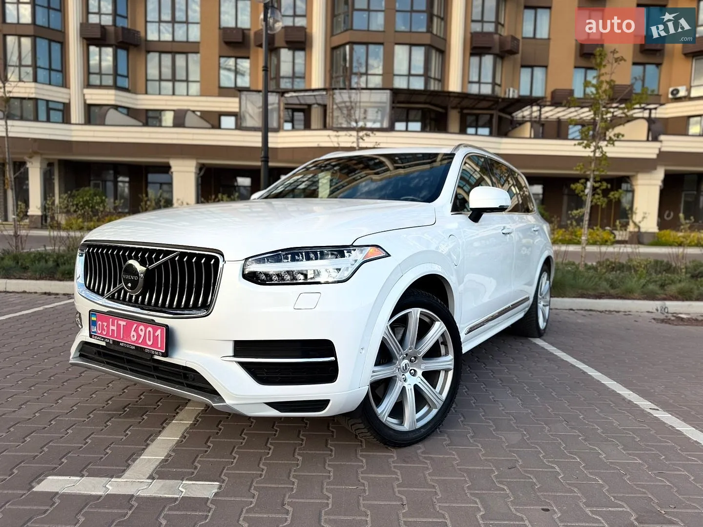 2017 Volvo XC90 - мініатюра 2