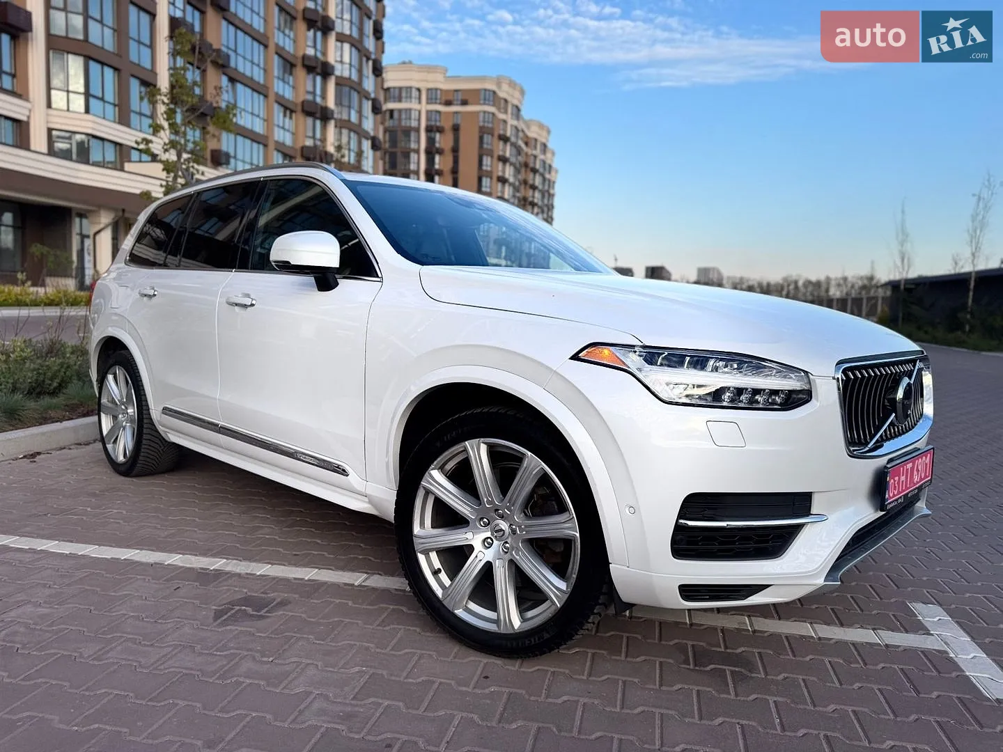 2017 Volvo XC90 - мініатюра 14