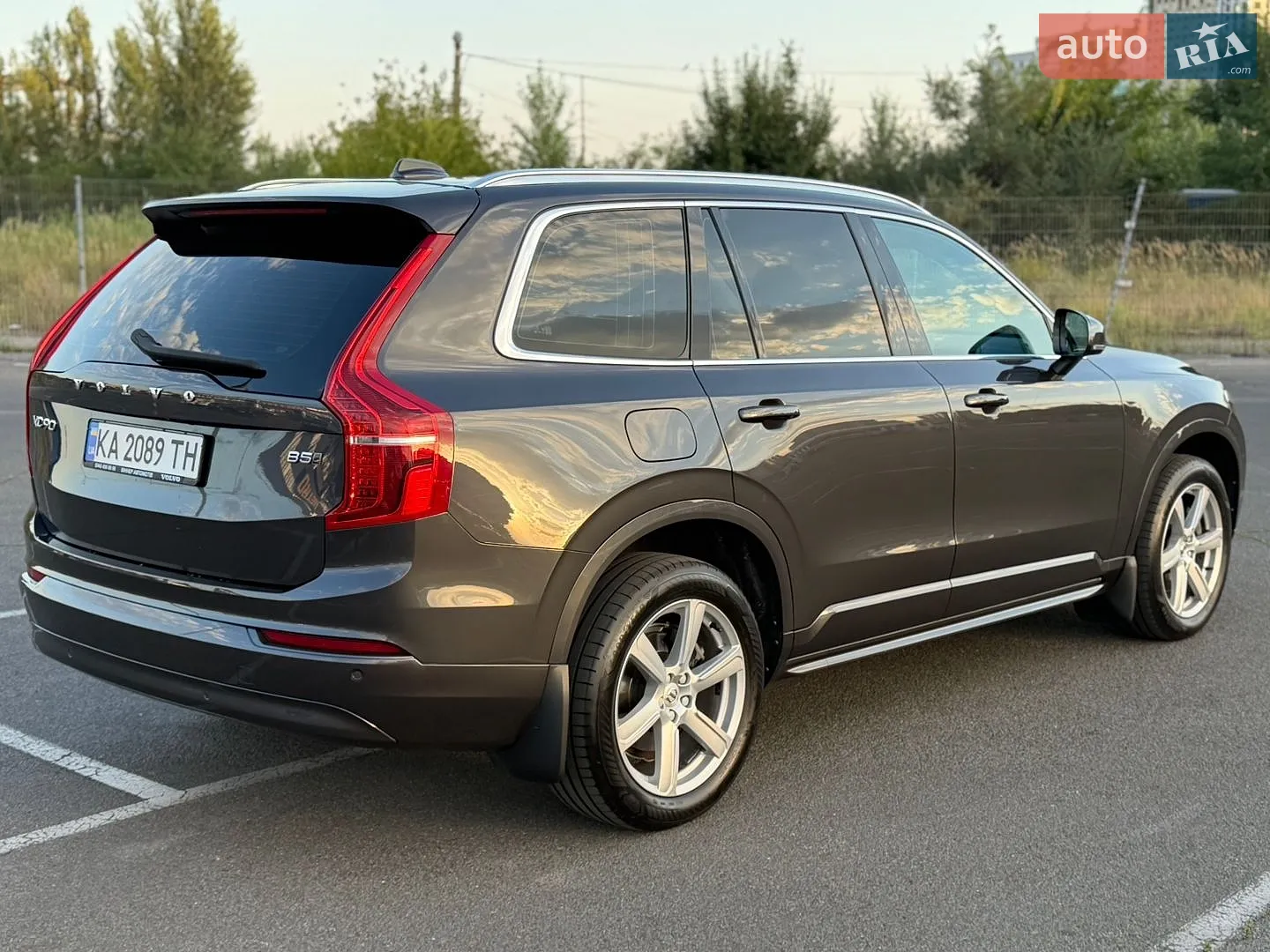 2023 Volvo XC90 - мініатюра 9