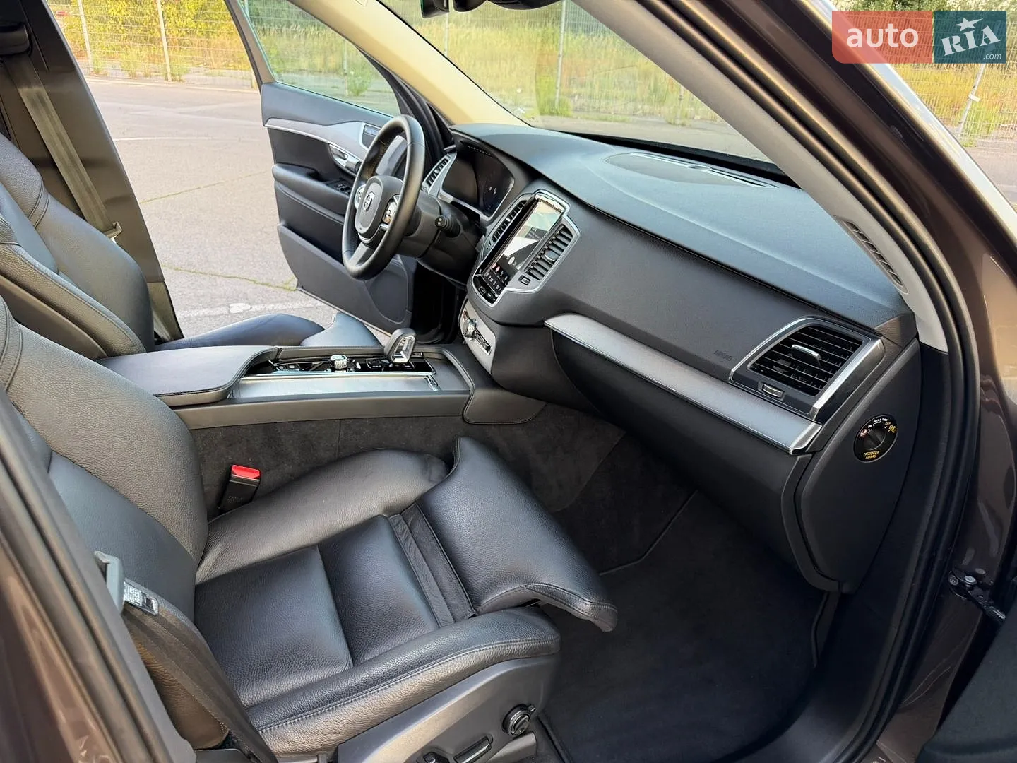 2023 Volvo XC90 - мініатюра 31