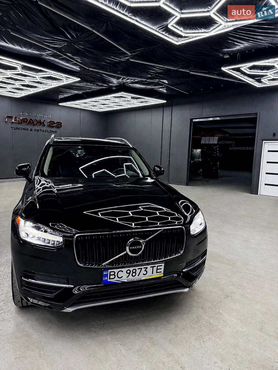 2017 Volvo XC90 - мініатюра 2