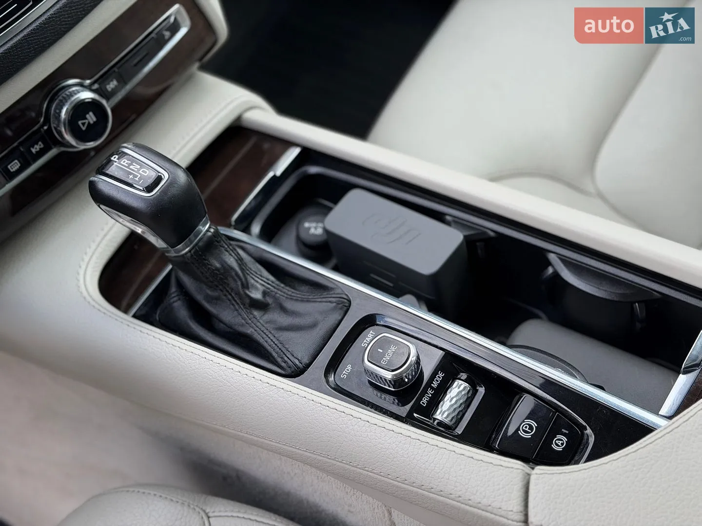 2015 Volvo XC90 - мініатюра 25