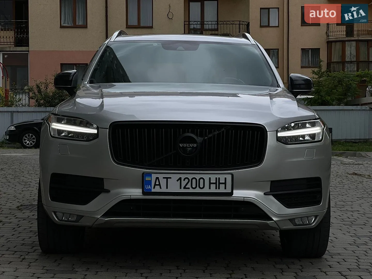 2015 Volvo XC90 - мініатюра 2