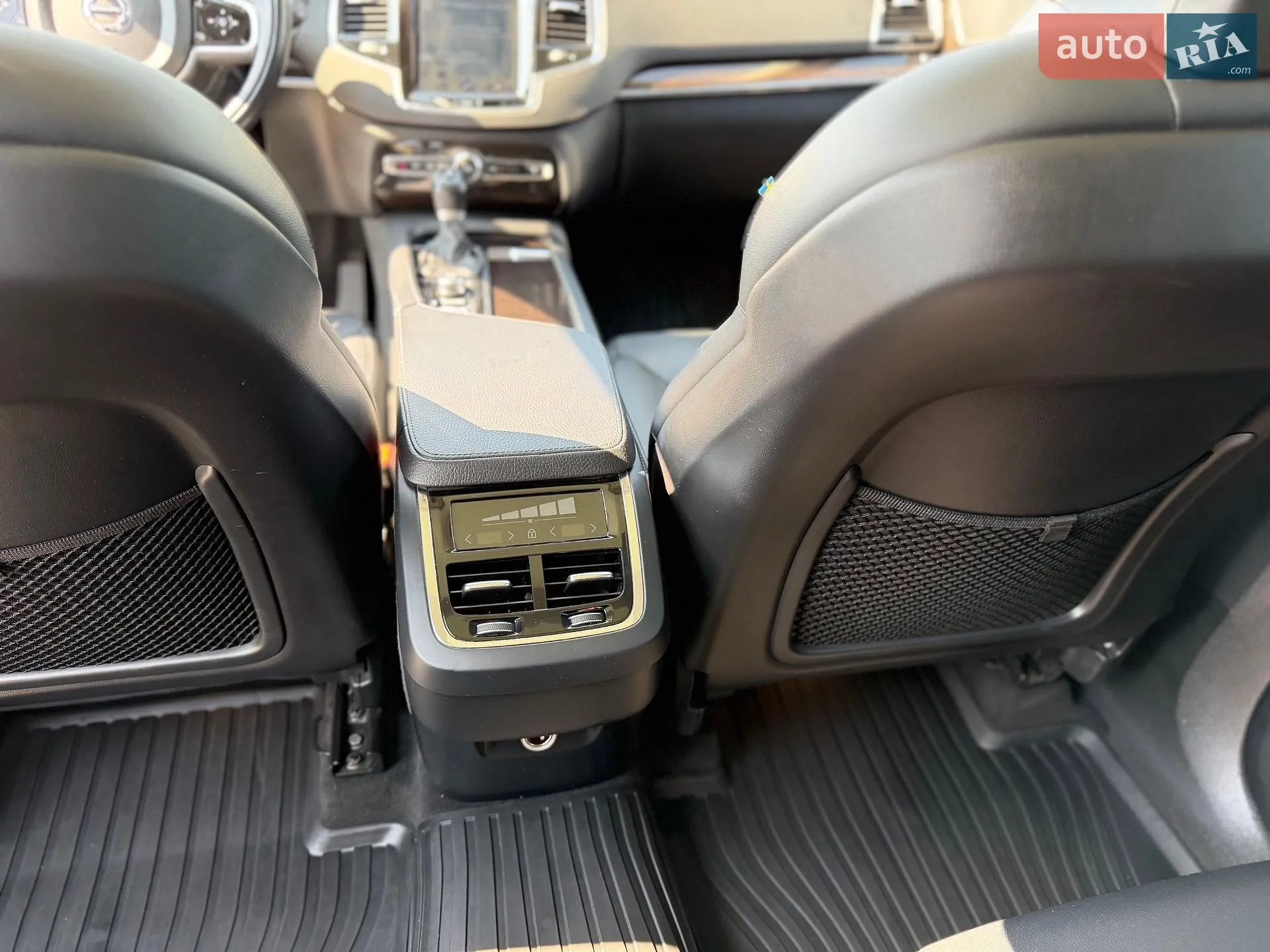 2017 Volvo XC90 - мініатюра 28