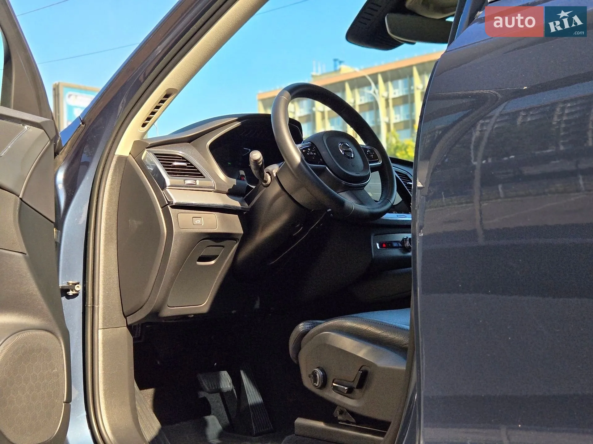 2022 Volvo XC90 - мініатюра 16