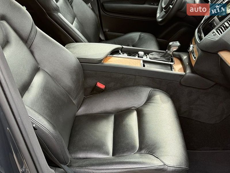Позашляховик / Кросовер Volvo XC90 2022 в Львові фото 60 Позашляховик / Кросовер Volvo XC90 2022 в Львові
